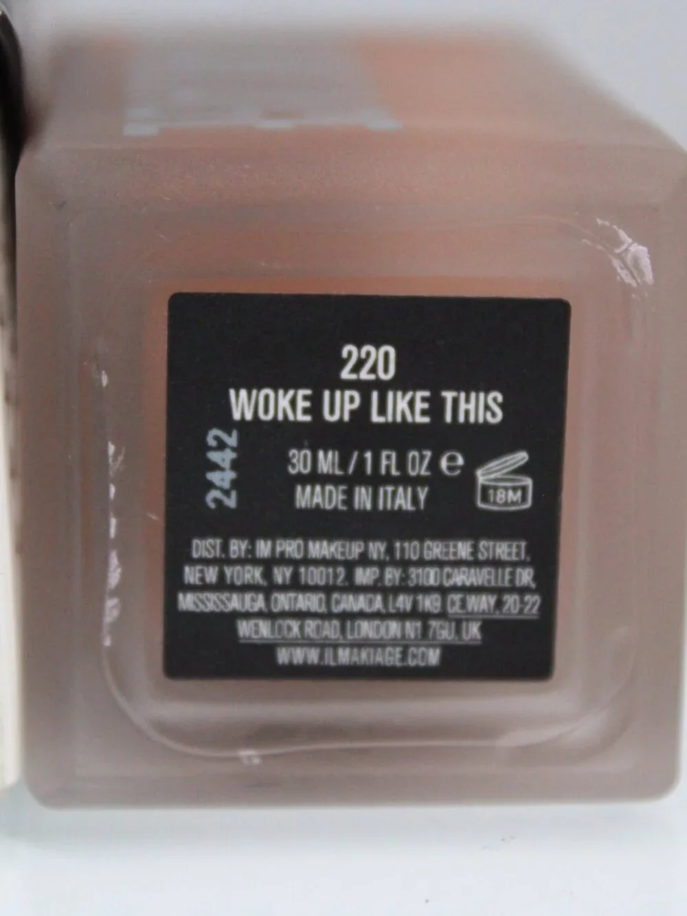 IL MAKIAGE Woke Up Like This Flawless Base Foundation Shade 220 1oz 30mL NEW